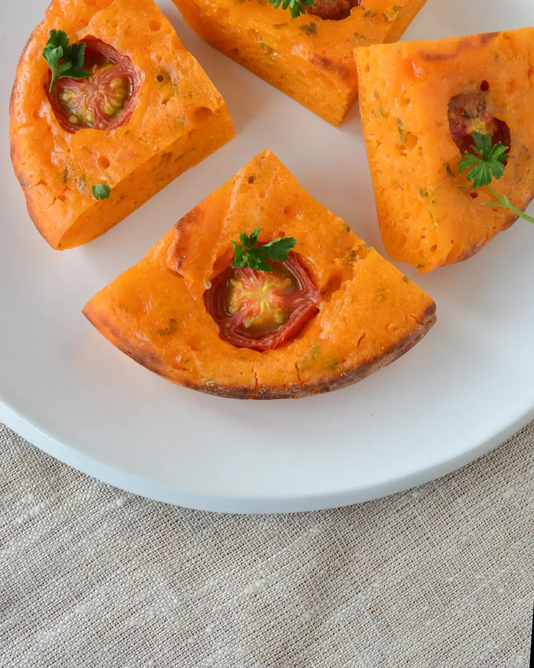 トマトフラットブレッド